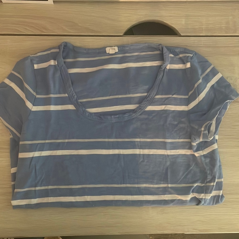 j crew blue and white striped shirt